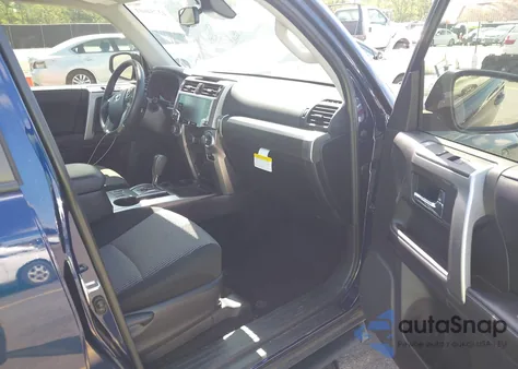 2023 Toyota 4Runner Sr5 z USA, uszkodzony, nr VIN JTEEU5JR0P5300330